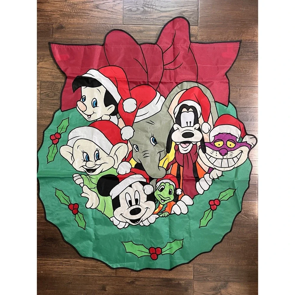Disney Chrismas Holiday Wreath Porch‎ Yard Flag Banner Mickey Dumbo Goofy NEW